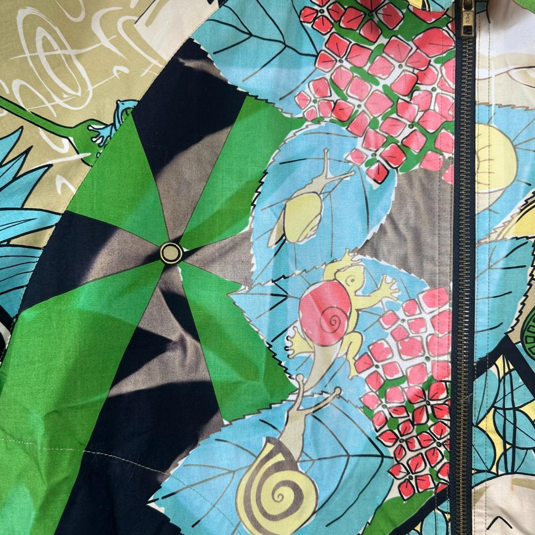 OLLEBOREBLA 総柄ブルゾン カエル柄 個性派