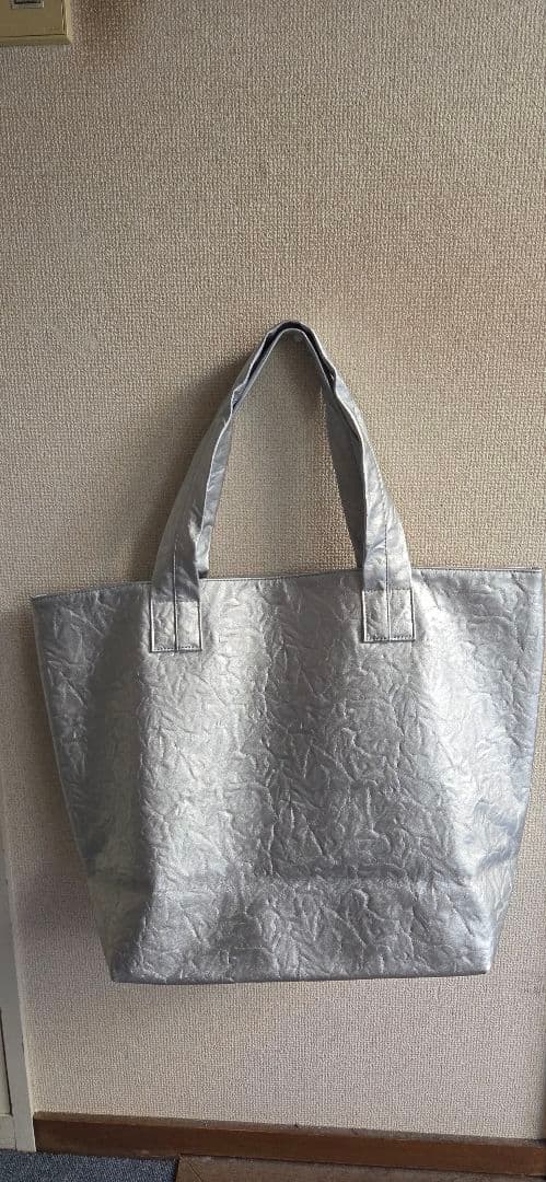 ZUCCa エンボストートバッグ