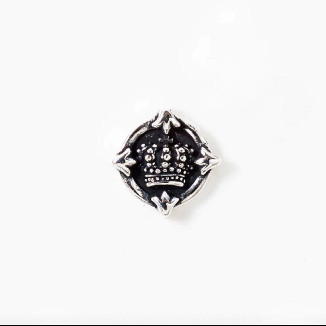 ジャスティンデイビス　CROWN STUD ピアス