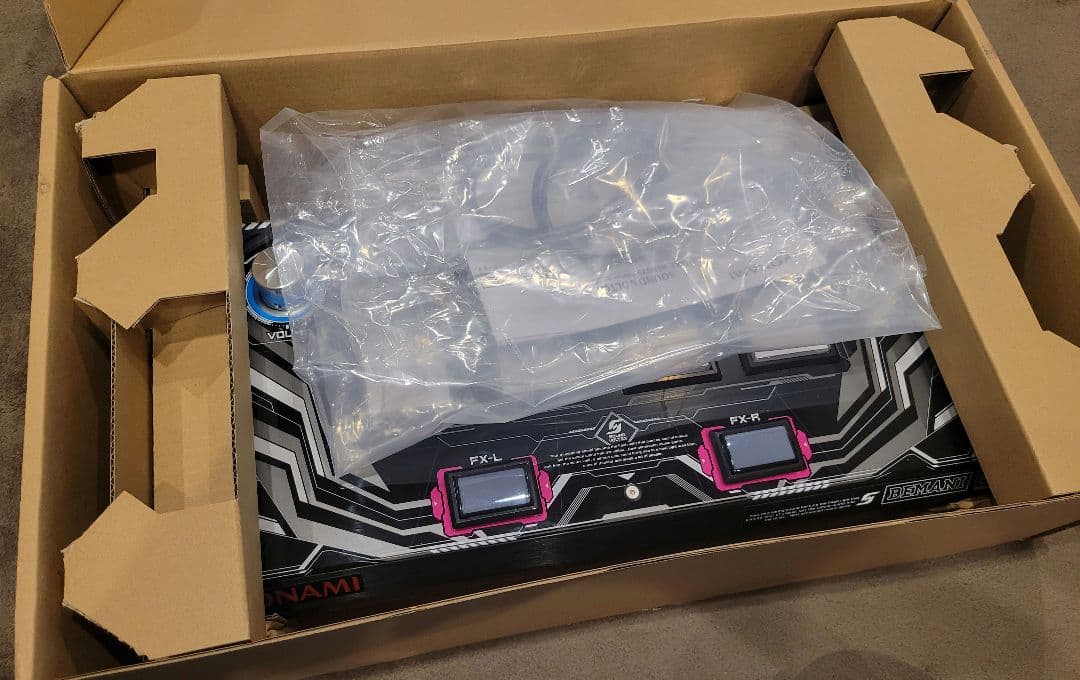 KONAMI公式ボルテコン Ultimate Model