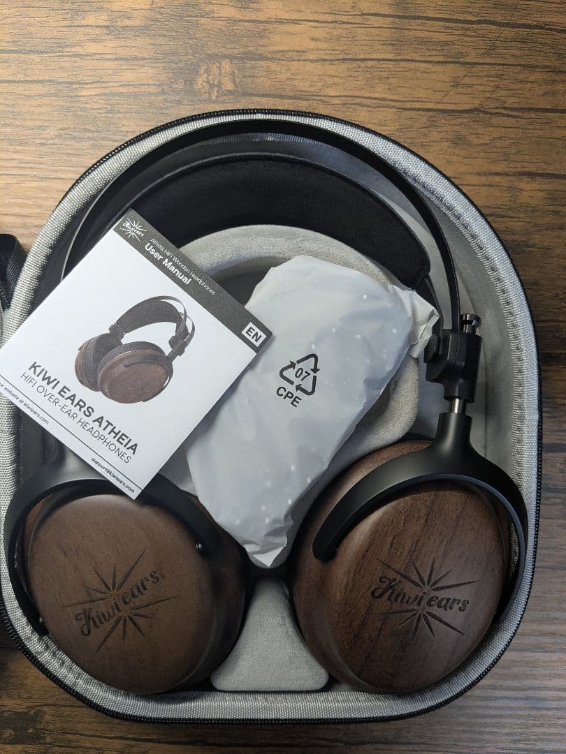 Kiwi Ears Atheia ヘッドフォン