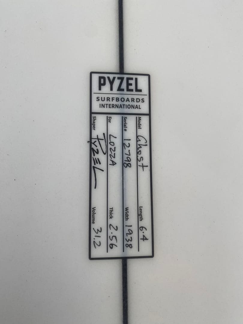 Pyzel 6’4the ghost パイゼル