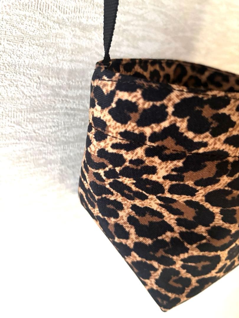 美品◾️エルベシャプリエ／ショルダーバッグパンサー豹柄舟形XSフランス製