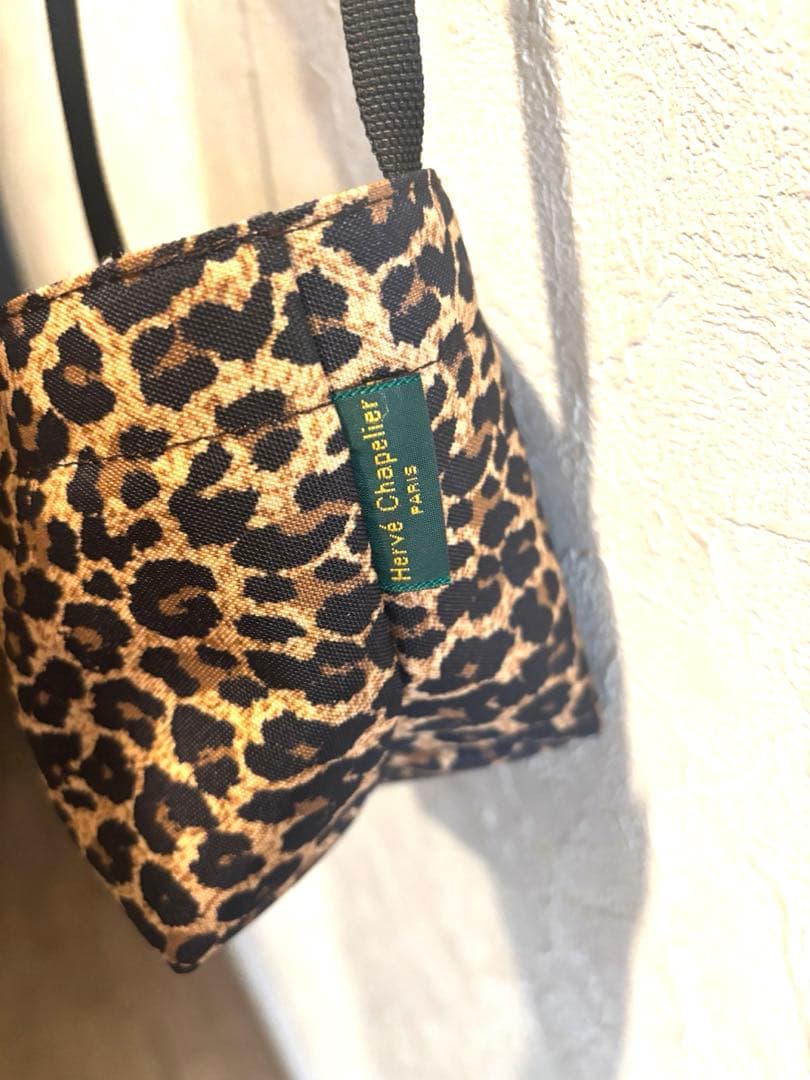 美品◾️エルベシャプリエ／ショルダーバッグパンサー豹柄舟形XSフランス製