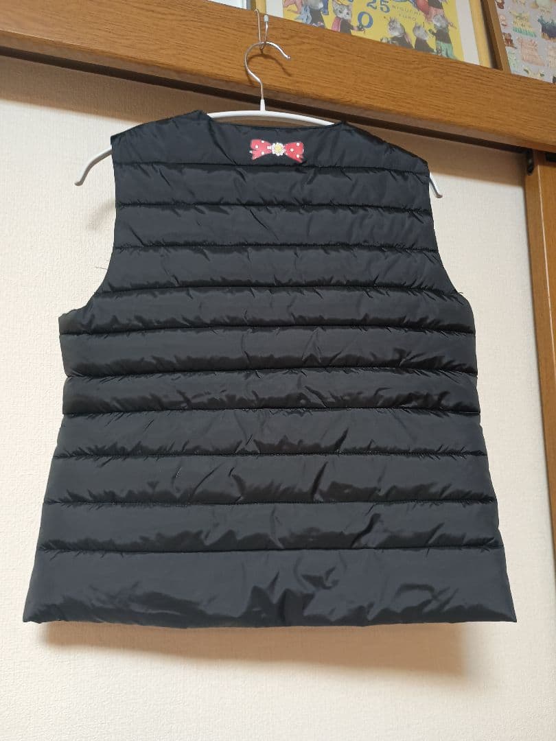 年末セール！yukiemo*ぺたぺたダウンベスト*M*少し難あり