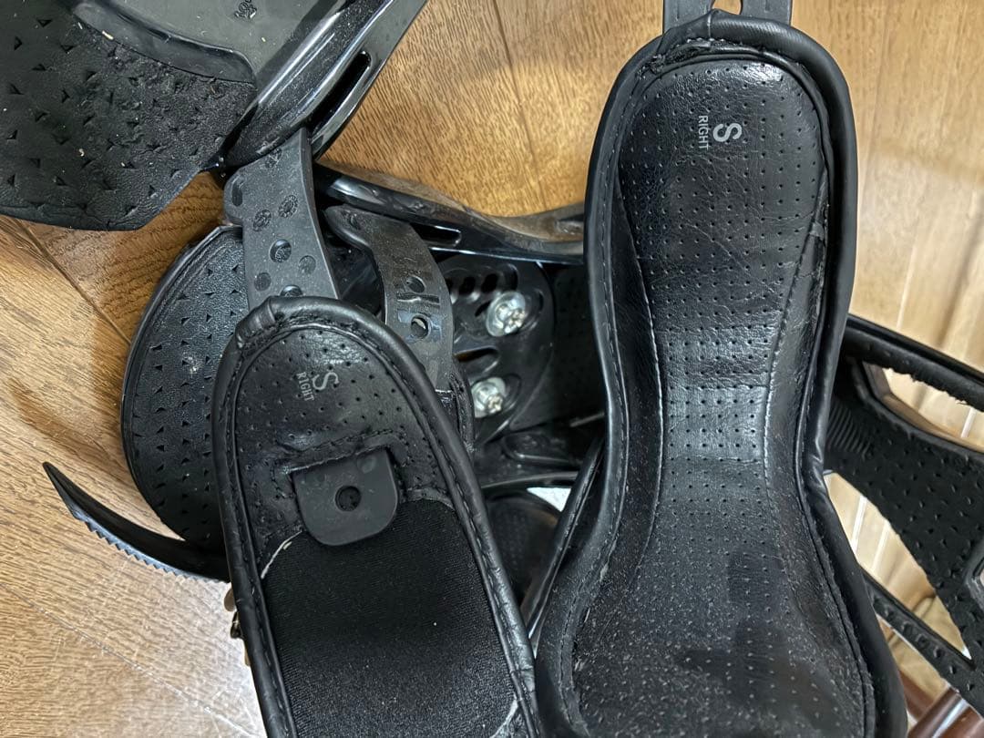 【極美品】BURTON スノーボードビンディング ブラック レディース