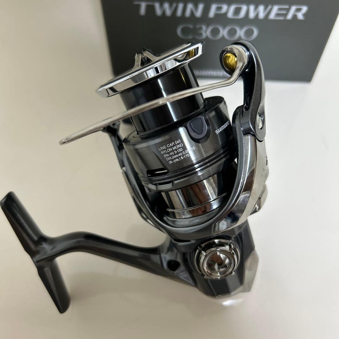リール SHIMANO 24TWIN POWER C3000