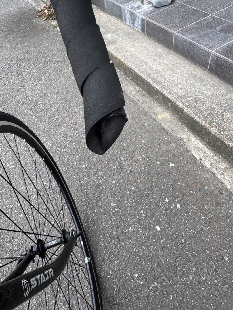 シマノ　ロードバイク 700C 26インチ　21段変速