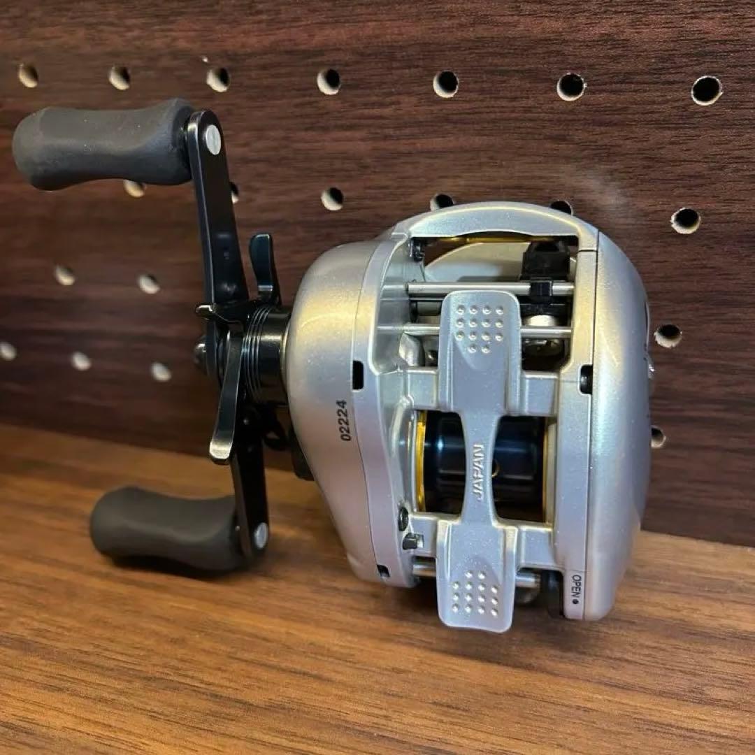 【美品】08 メタニウム DC7