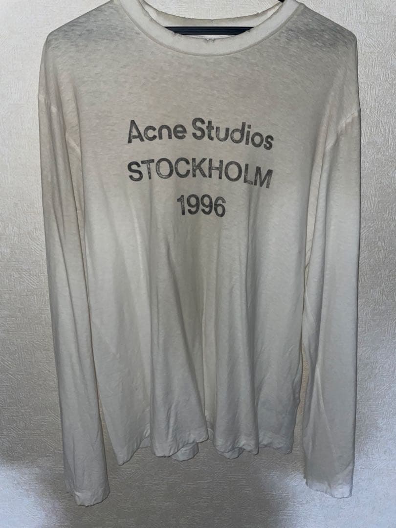 Acne Studios ロゴTシャツ