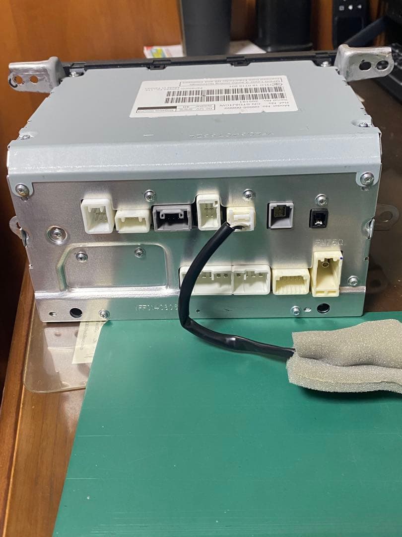 ハイエース　純正ナビ　新品