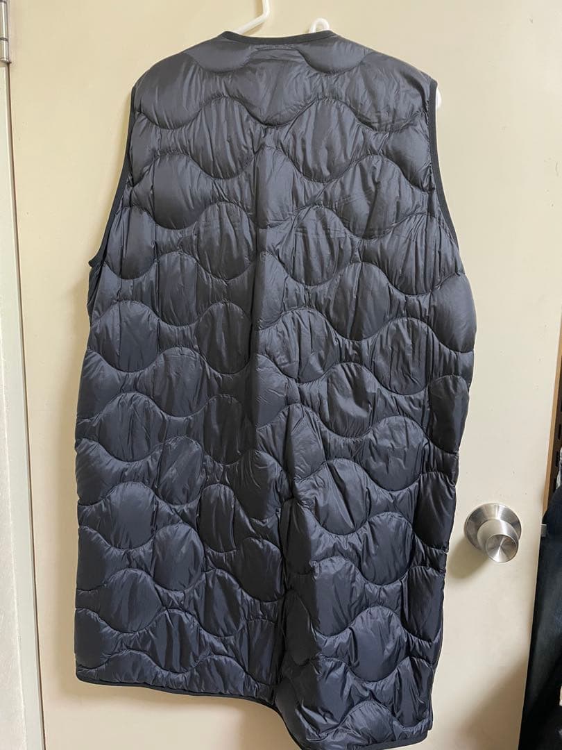 ユニクロ　セオリー　ダウンベスト　L