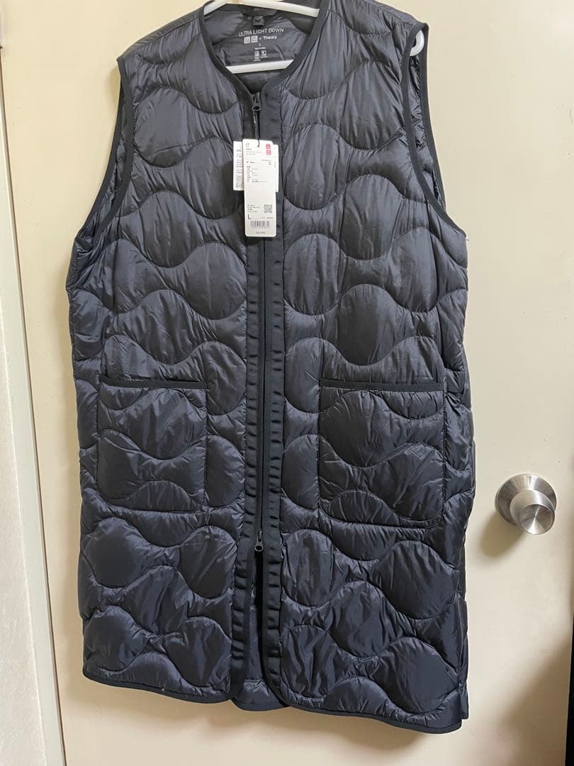 ユニクロ　セオリー　ダウンベスト　L