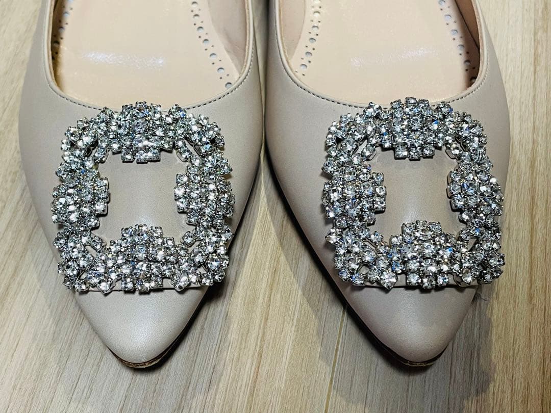 【専用】美品　MANOLO BLAHNIK マノロブラニク　ハンギシ　35