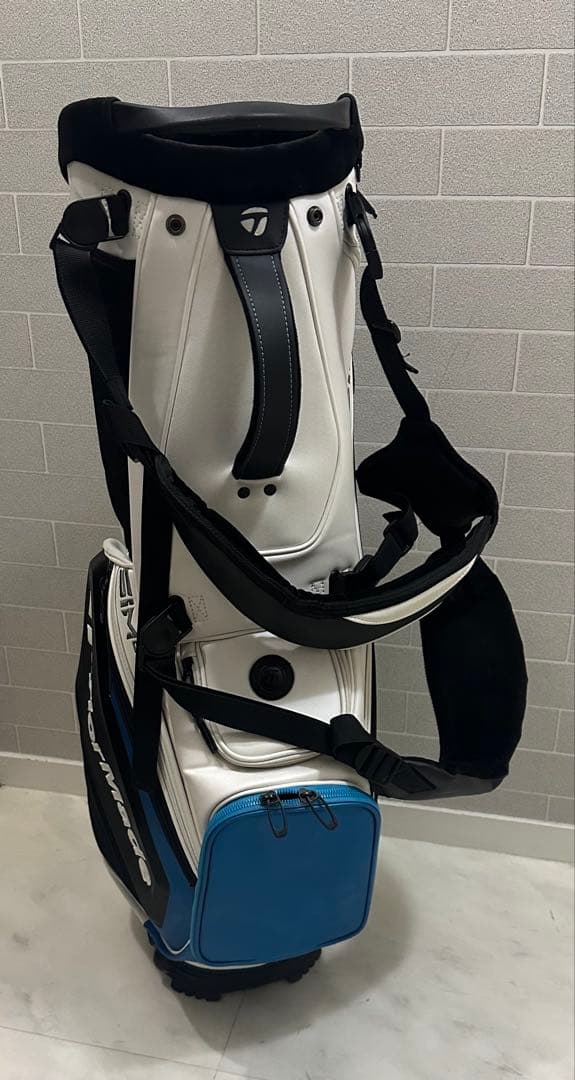 TaylorMade SIM2 スタンド式　キャディバッグ