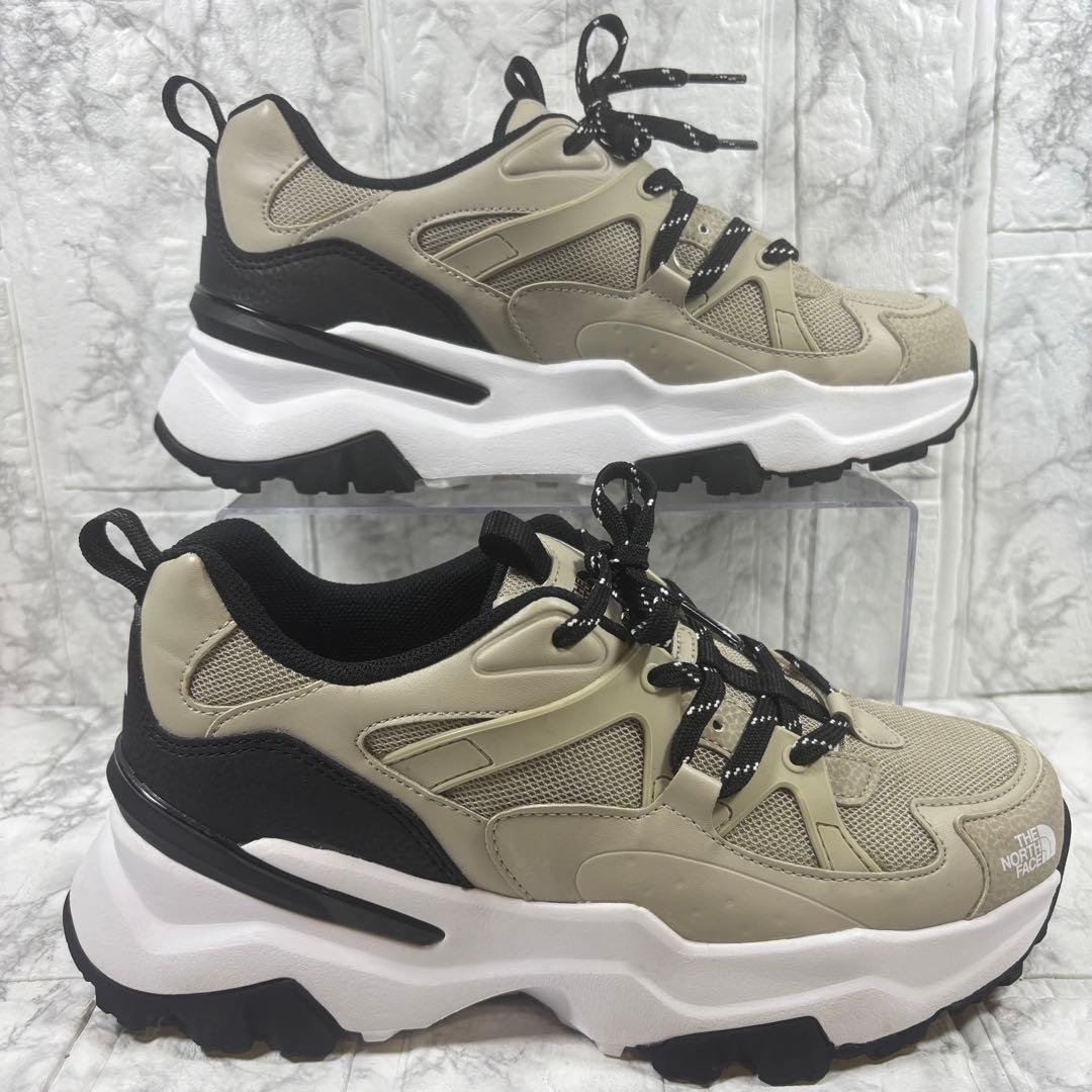 【未使用級】THE NORTH FACE HEXA V2 スニーカー 24.5㎝
