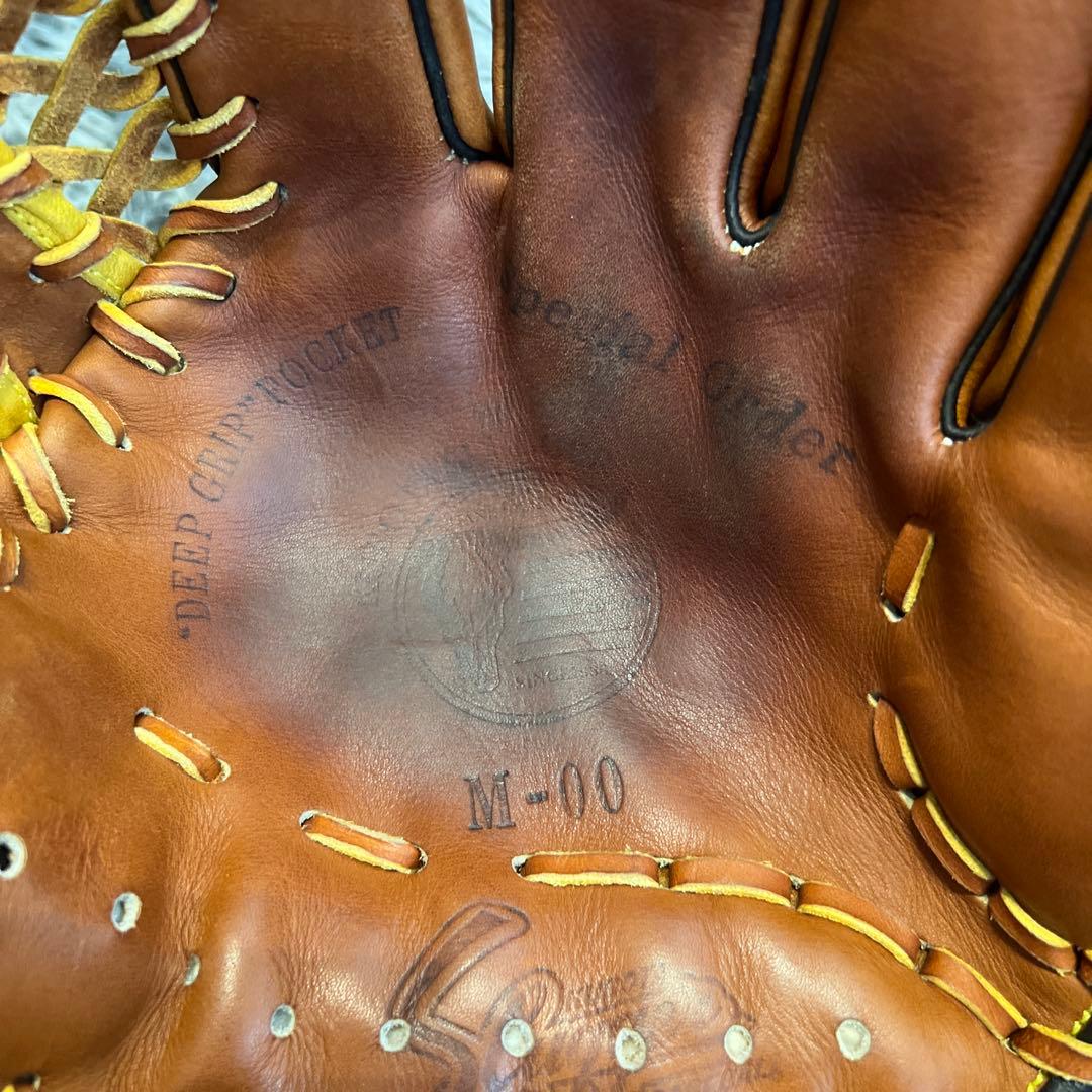 鳥谷引退記念グラブ　スラッガー　M-00