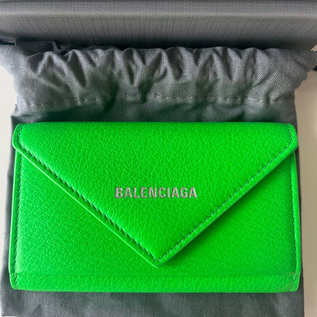 ✨美品✨ バレンシアガ キーケース フローグリーン