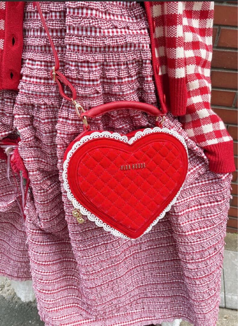 ピンクハウス　ハート型ベロアバッグ　ピンク