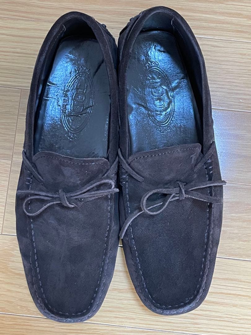 Tod’s ドライビングシューズ　ゴンミーニ　ブラウン　スエード