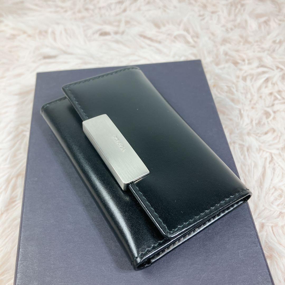 未使用級 PRADA キーケース 6連 ブラック 即日発送 安心取引