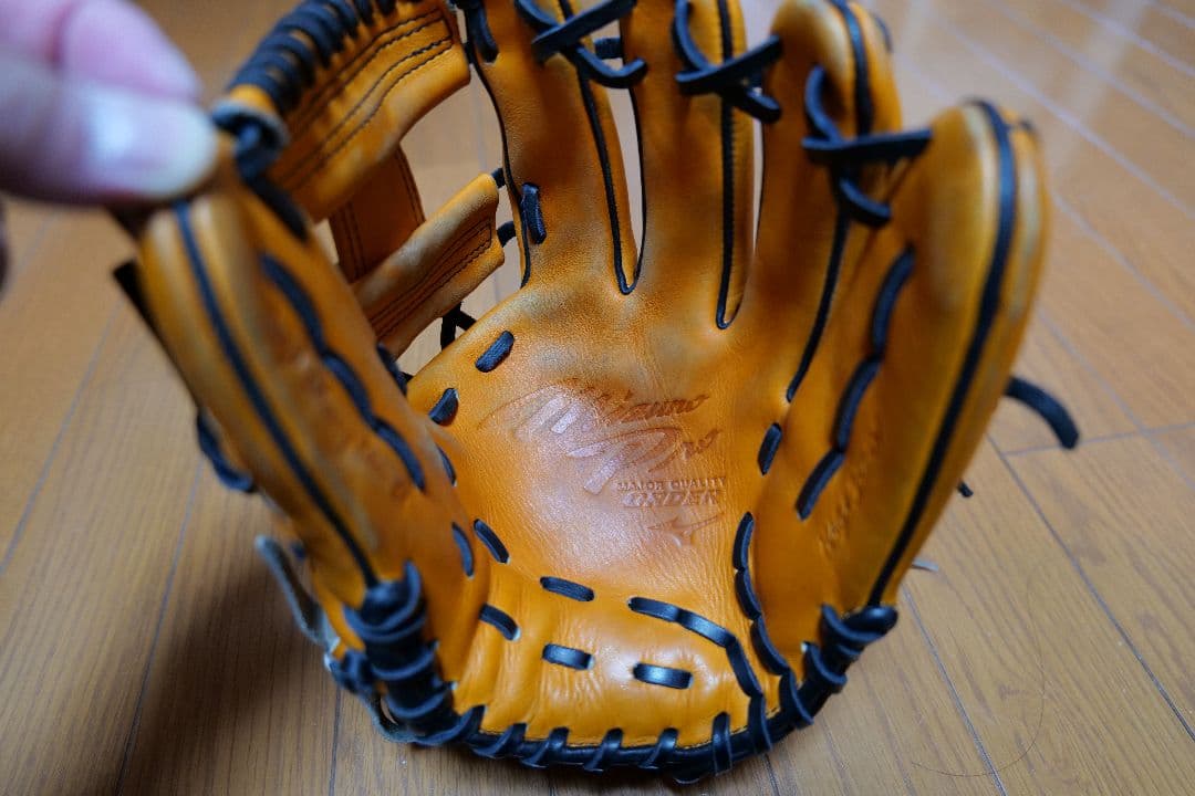 Mizuno Pro 　ミズノプロ　軟式グローブ オレンジ　内野手用　オーダー