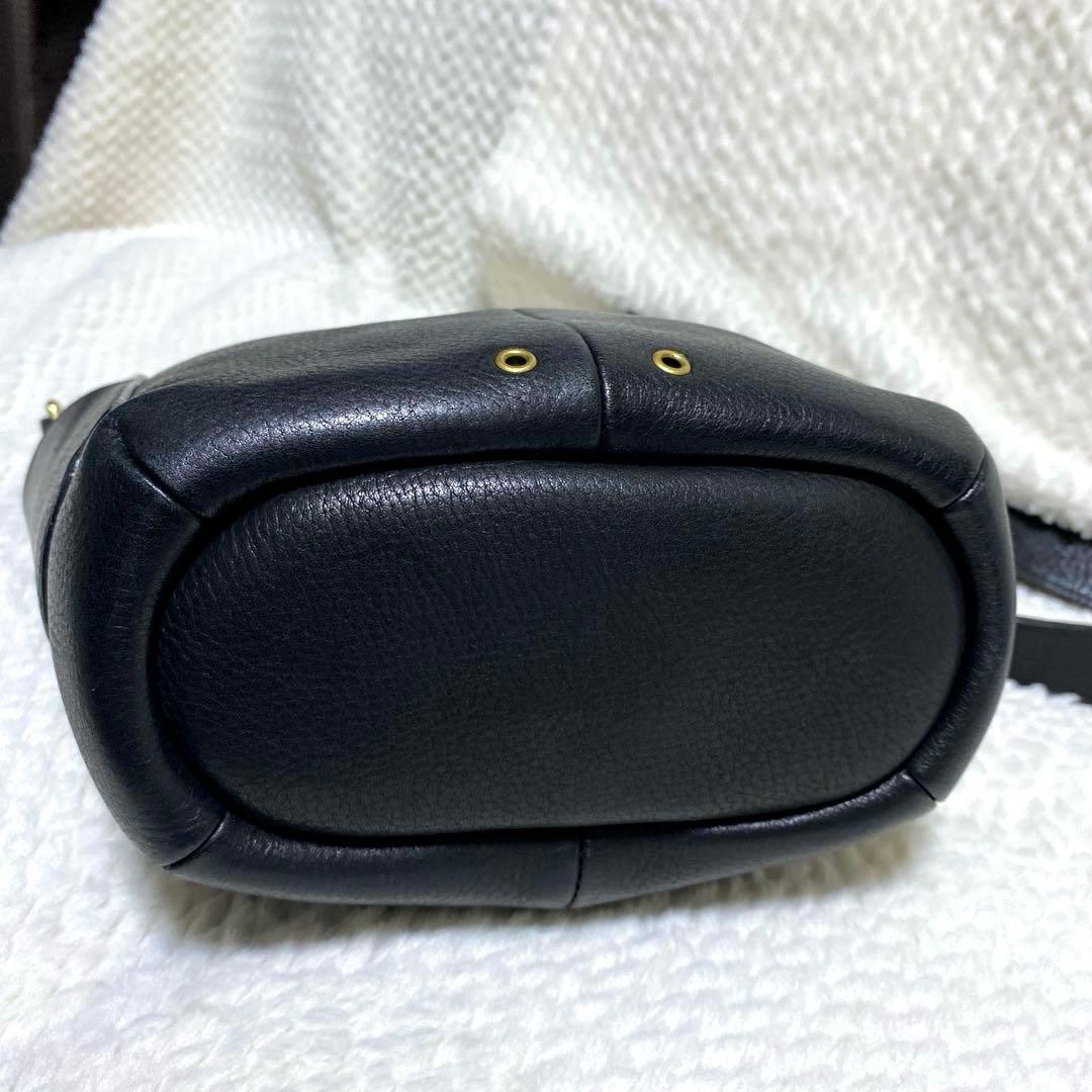 mogumi様 アニエスベー　ショルダーバッグ　本革 レザー 黒 希少