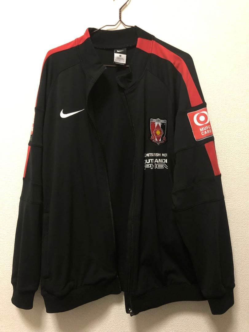 浦和レッズ Nike ジャケット 黒