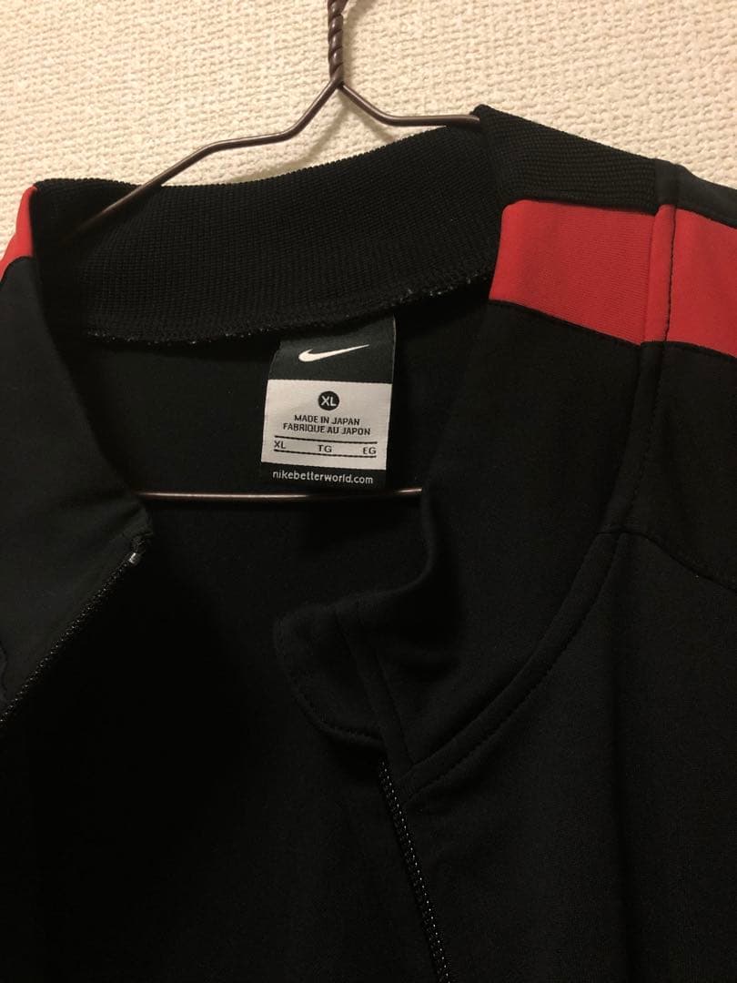 浦和レッズ Nike ジャケット 黒