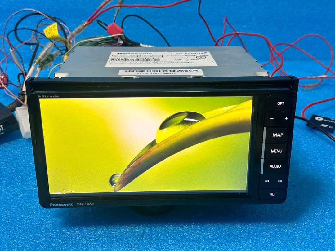 カーナビ Panasonic CN-RE04WD