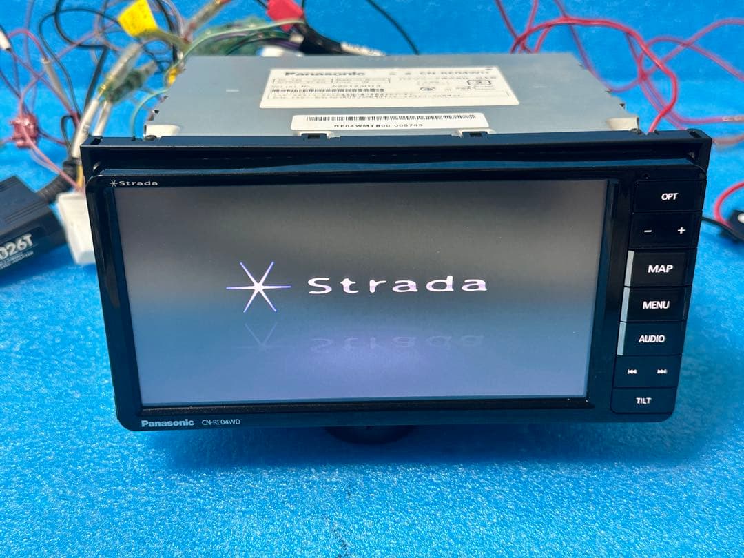 カーナビ Panasonic CN-RE04WD