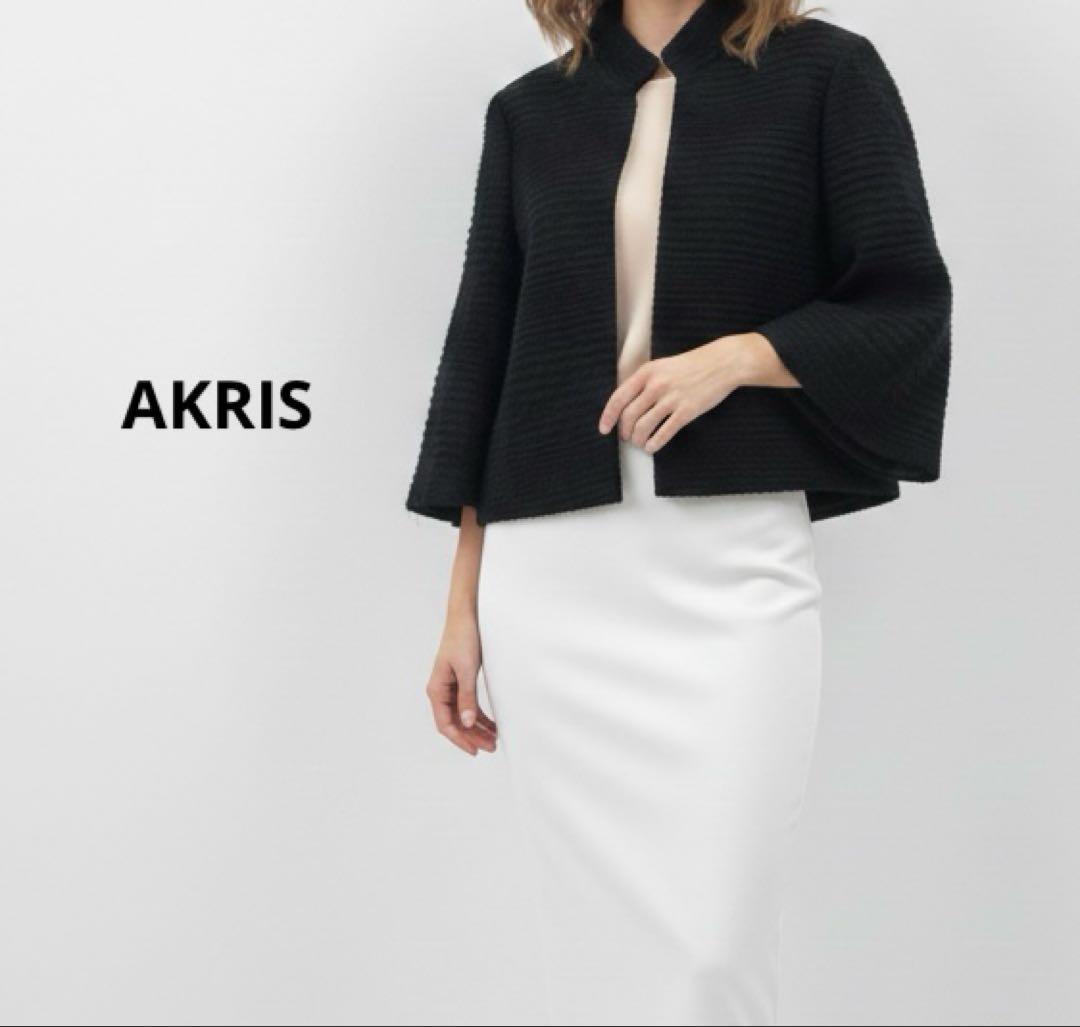 アクリス ノーカラージャケット ウール ラムナッパレザー シルク 黒 ショート丈