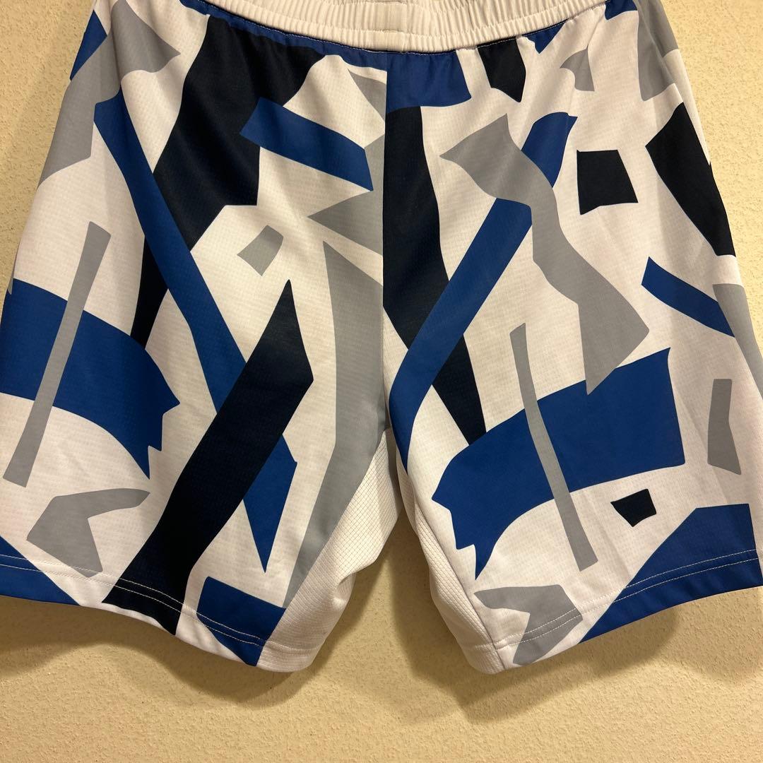 期間限定　今月まで　バドミントンハーフパンツ