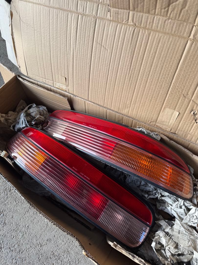 30ソアラ　中期　テールライトセット