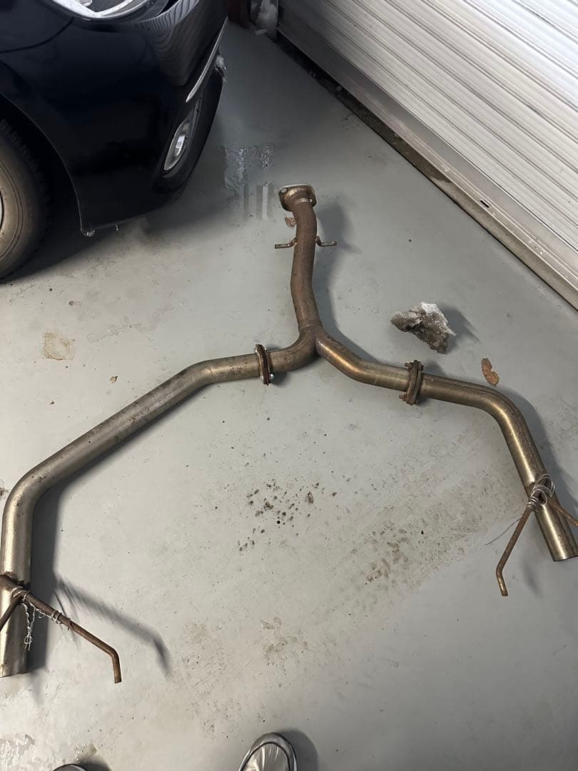 クラウンマフラー