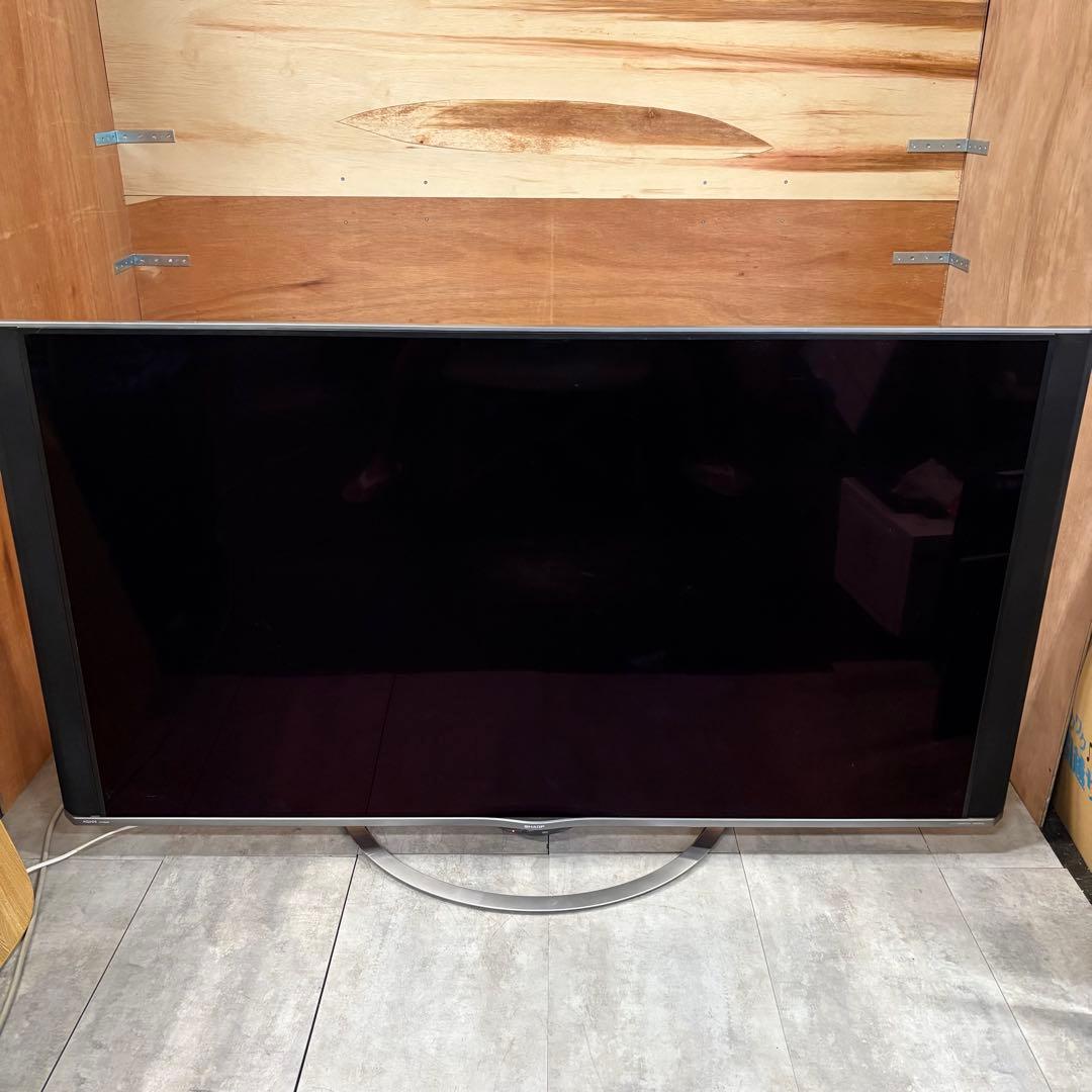 一都三県限定　配送無料　4K液晶テレビ　SHARP シャープ　60インチ