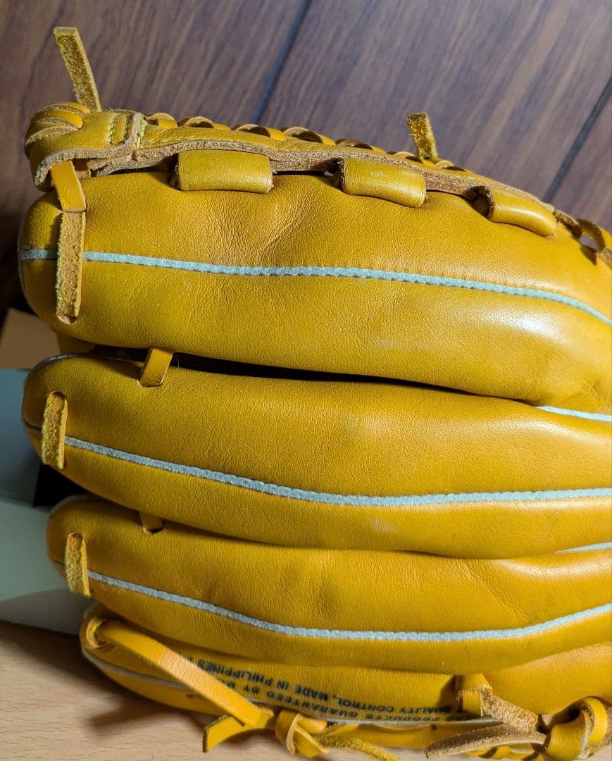 Mizuno イエロー グローブ