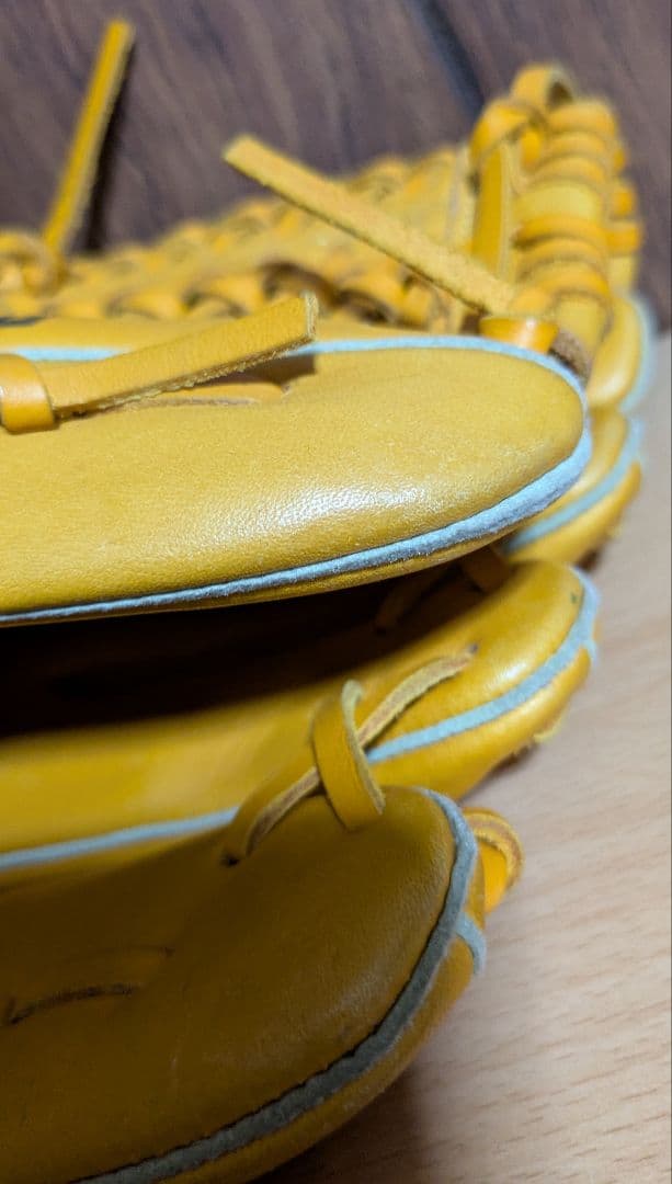 Mizuno イエロー グローブ