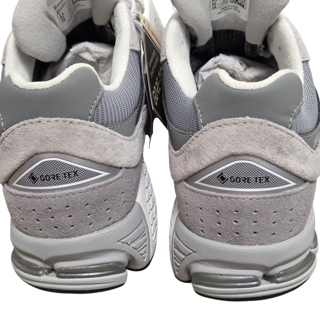 みにおんず様 ニューバランス スニーカー GORE-TEX M2002RXJ