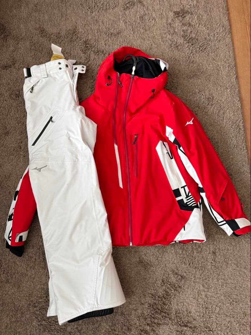 Mizuno デモ スキーウェア(crew？) 上下Mサイズ