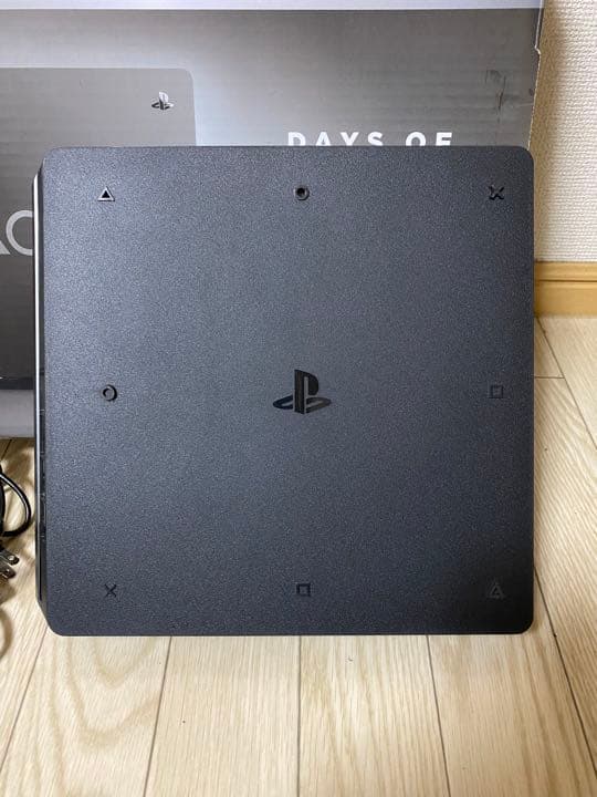 Nintendo Switch PS4 Days of Play Limited Edition 1TB