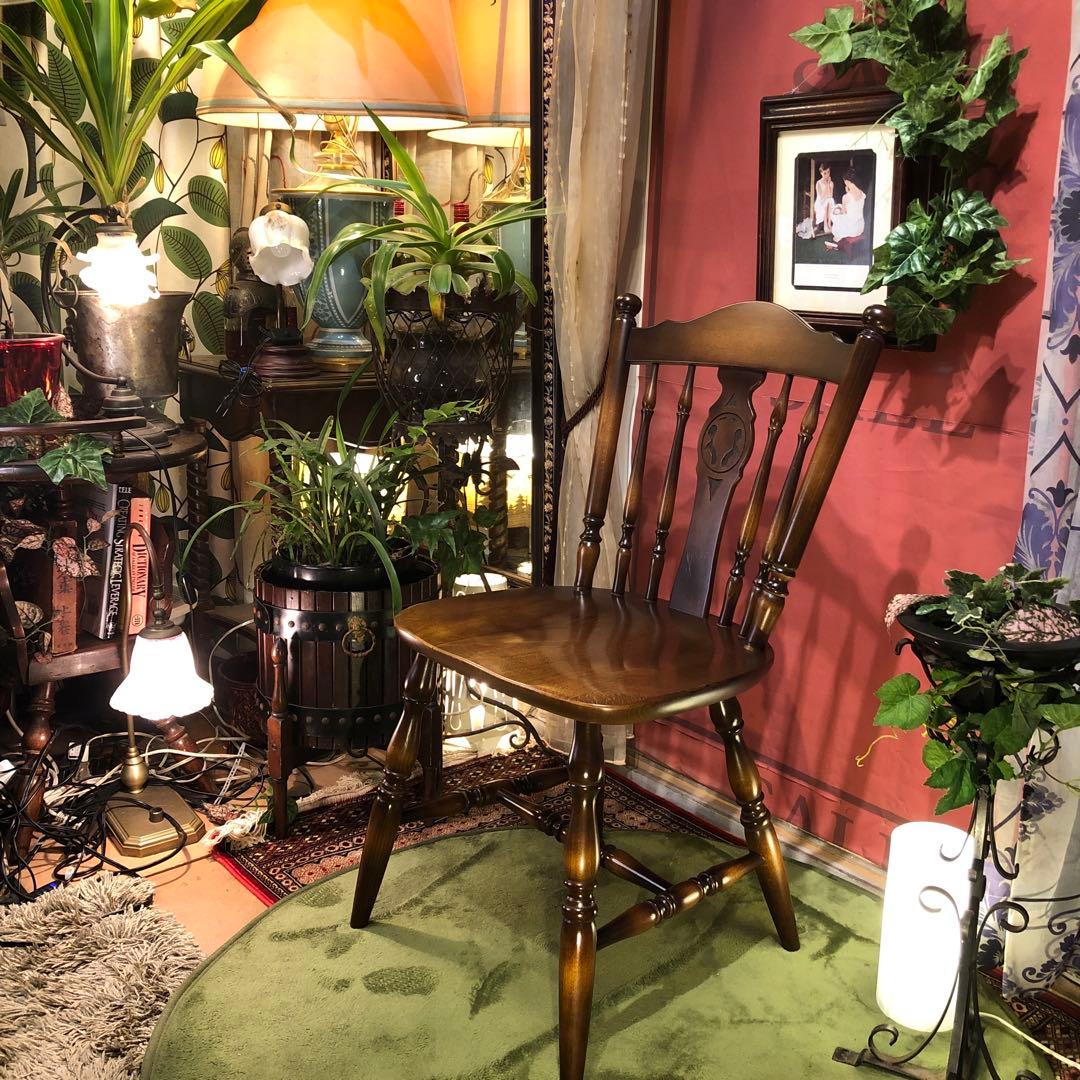 tora２脚引き取り価格　キツツキマーク ヴィンテージ ウインザーチェア