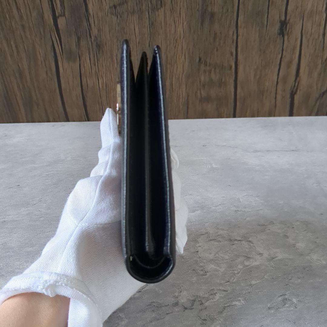 Vivienne Westwood オーブロゴ 二つ折り財布 943VW724