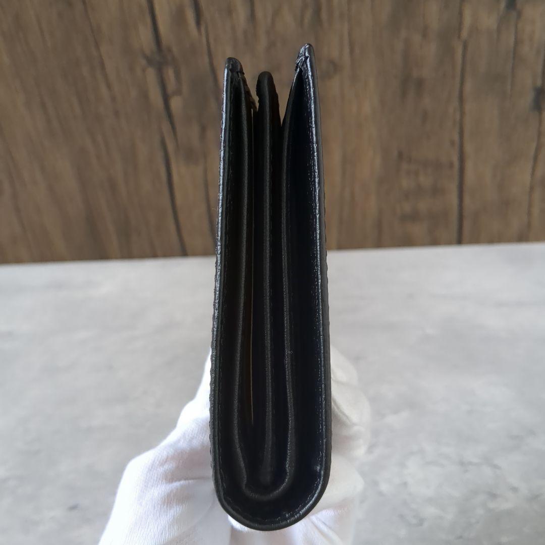 Vivienne Westwood オーブロゴ 二つ折り財布 943VW724