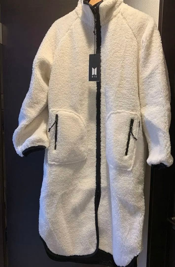 BTS オフィシャル　リバーシブルロングコート