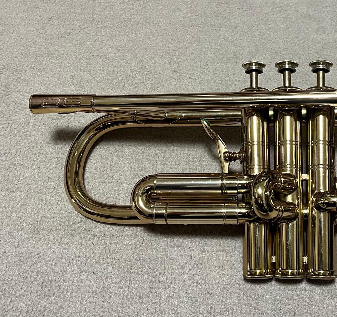 B♭トランペット Selmer Radial 66