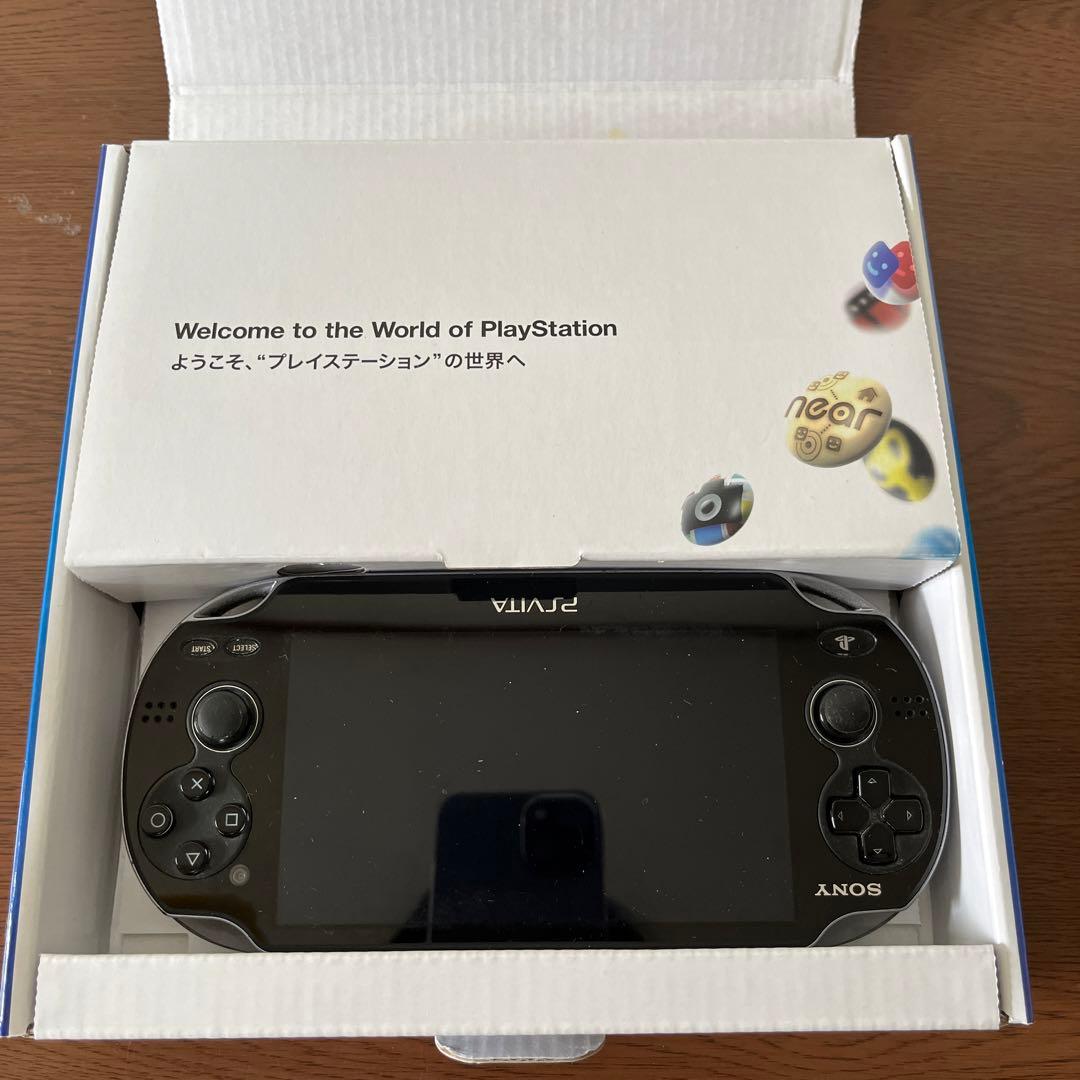 PlayStation®Vita クリスタル・ブラック 3G/Wi-Fiモデル…
