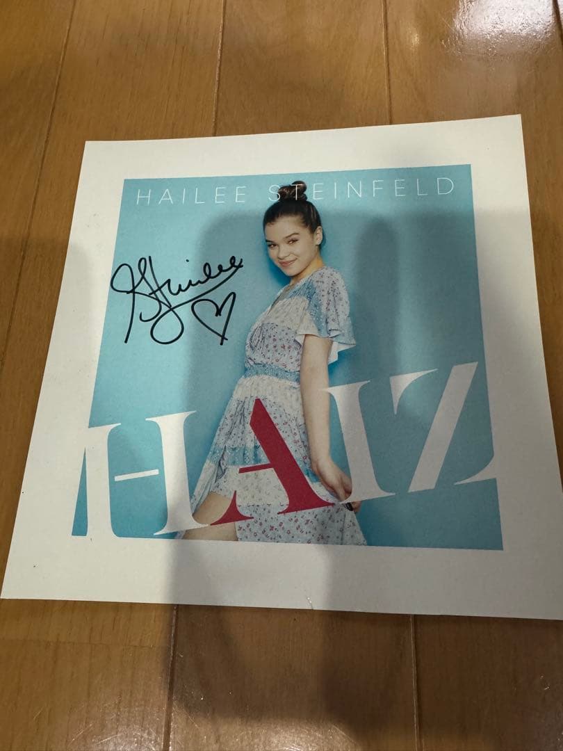 Hailee steinfeld ヘイリースタインフェルド　直筆サイン