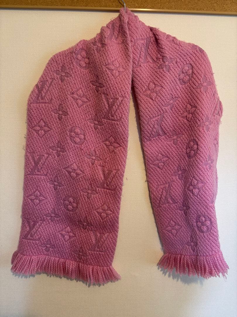 ルイ・ヴィトン ピンク マフラー フリンジ付き