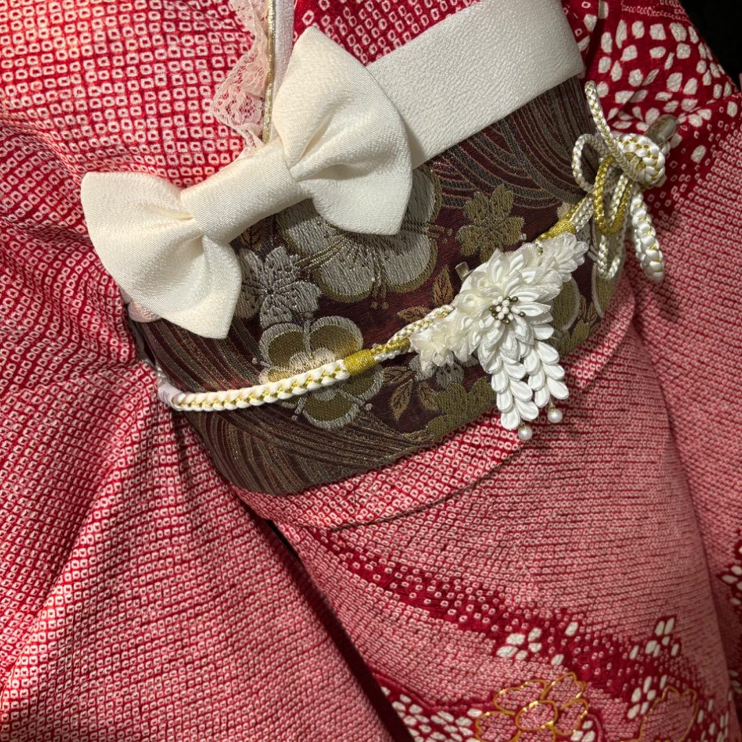 美品　総絞り　手絞り　金駒刺繍　花模様　逸品　振袖　フルセット 振り袖